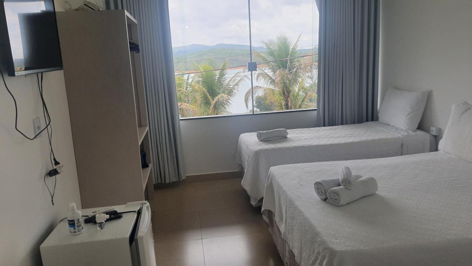 Pousada Suites Do Lago Capitólio Eksteriør billede
